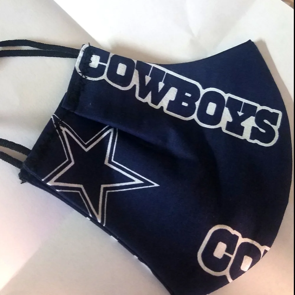 Plus size men's Dallas cowboys mask